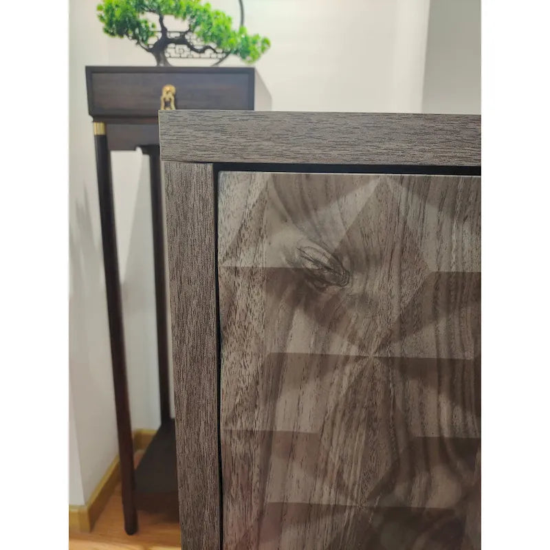 Credenza Moderna Grigia – 4 Ante con Rilievo a Rombo, 3 Ripiani Regolabili, 1 Utente