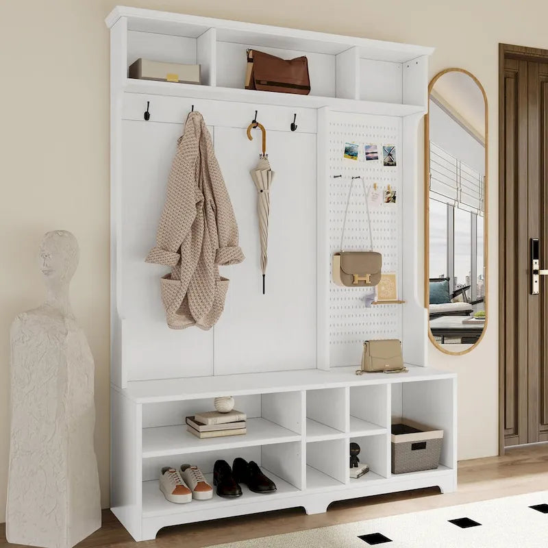 Appendiabiti da ingresso bianco e nero con panca portascarpe, appendiabiti e pannello forato